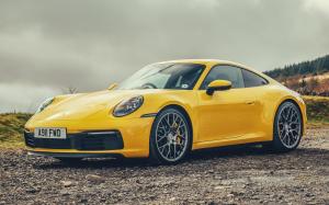 Porsche 911 Carrera 4S 2019 года (UK)